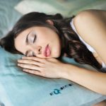 彼女のいびきで寝れない！寝れない夜を解決する方法